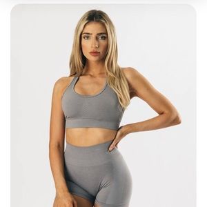 Alphalete Impact Sports Bra - Medium Grey